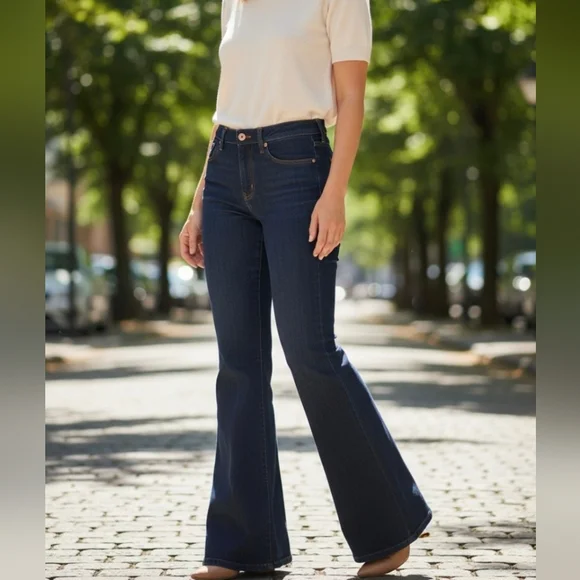 Paris Blues Classic Blue Flared Women Jeans.Size 9 (30) - Picture 14 of 14